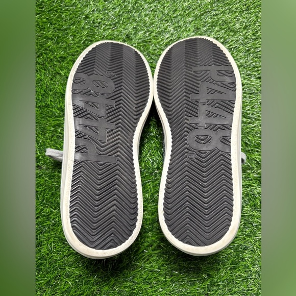 P448 Women’s Johnny Sneaker Silver Glitter Ice Sneakers-Size: 38 (7.5-8) - Picture 7 of 10